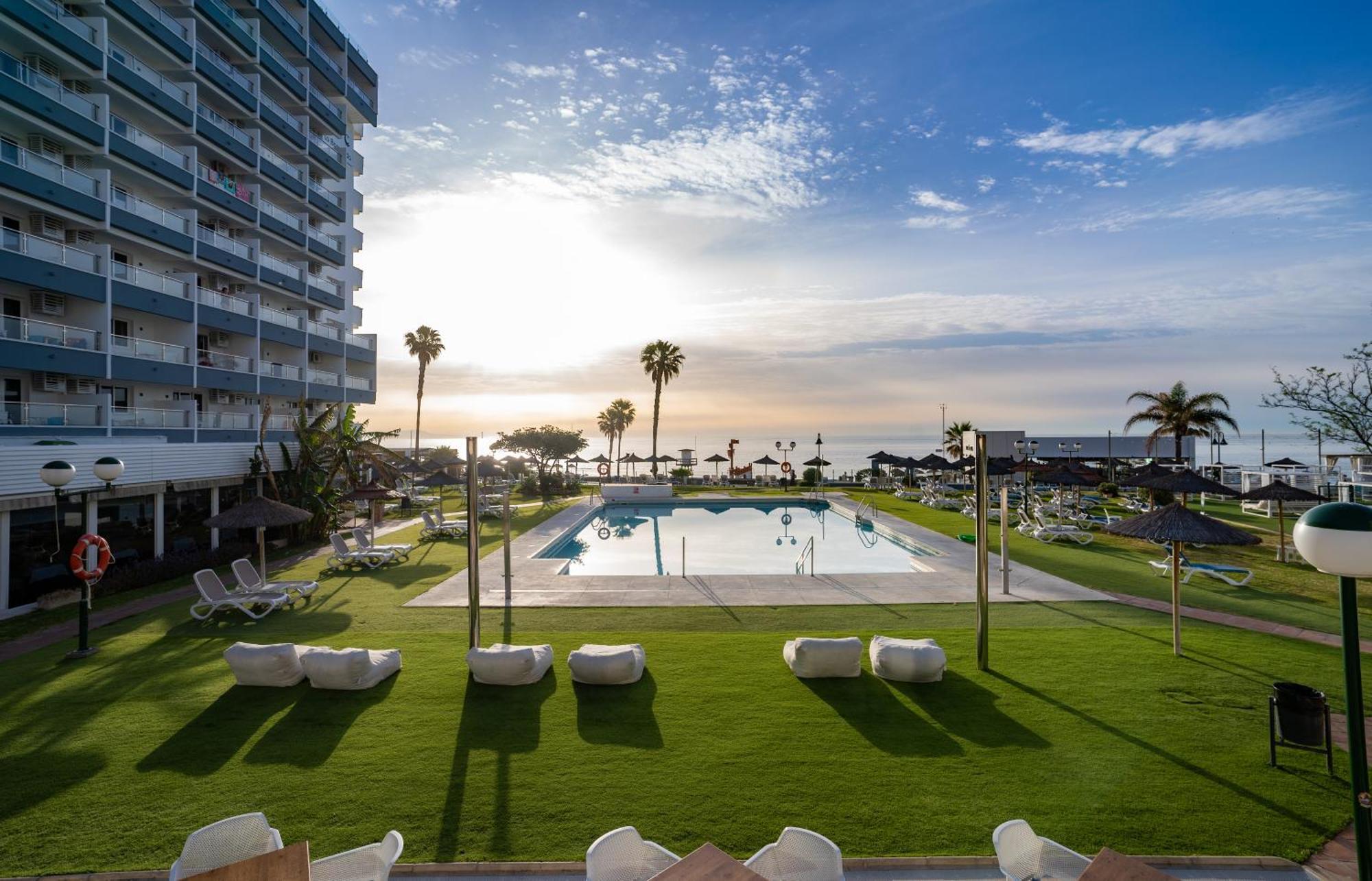 La Barracuda Hotel Torremolinos Exterior photo